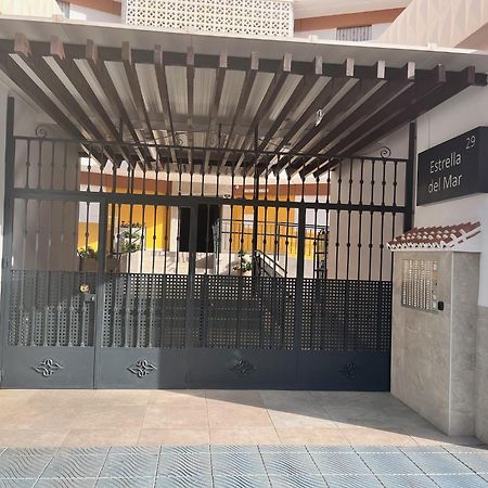 Estudio Estrella del mar Torre Del Mar Exterior foto